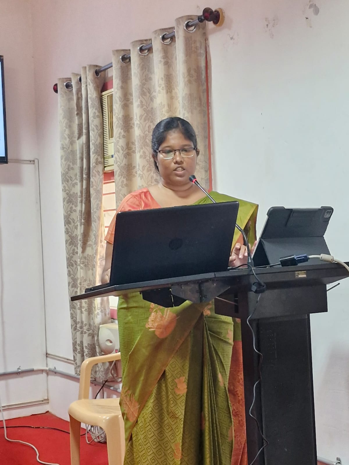 Dr. S. VIJI